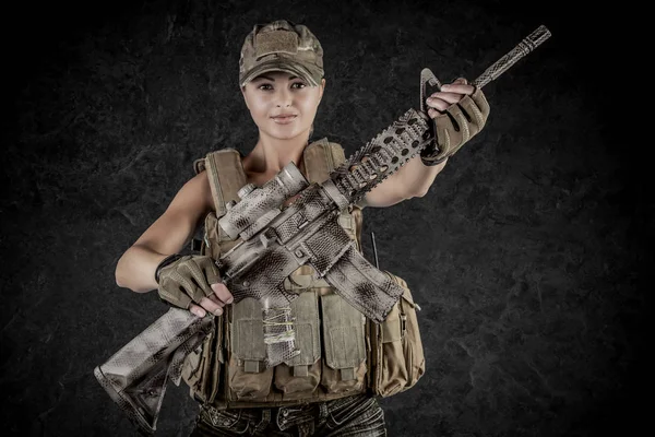 Sexy Girl Wearing Military Style Posing Guns Sunglases Isolated Studio — Stock Photo, Image