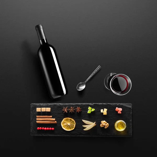 Mulled Wine Recipe Ingredients Kitchen Accessories Bottle Red Wine Cinnamon — Stock Photo, Image