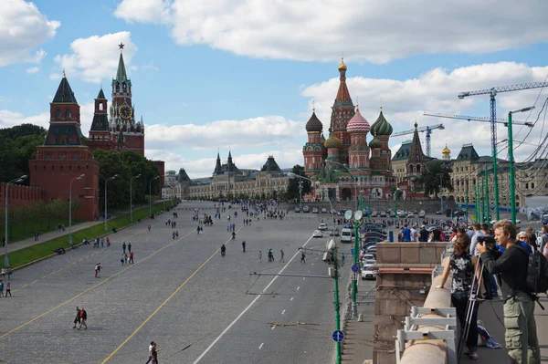 Moskova Rusya 2014 Kızıl Meydan Mimarisi Şehrin Sakinleri Konukları Bölgede — Stok fotoğraf