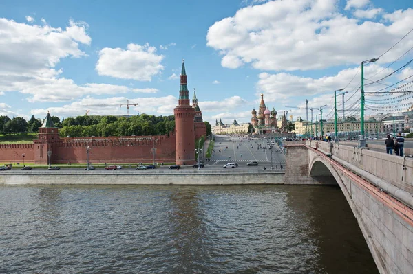 Moskva Ryssland 2014 Moskva Flod Och Arkitektur Utsikt Längs Vallen — Stockfoto