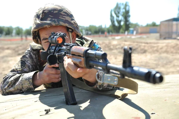 Almaty Kazajstán 2011 Ejercicios Militares Francotiradores Campo Abierto Soldados Posición — Foto de Stock