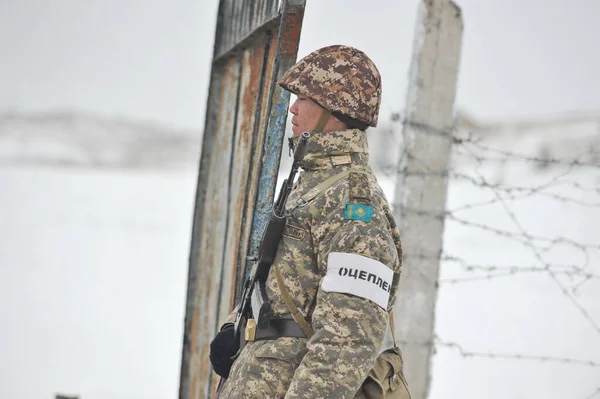 Région Almaty Kazakhstan 2012 Soldat Exercice Entraînement Sur Manche Brassard — Photo