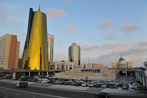 Nur Sultan Kazachstan 2011 Budynki Administracyjne Biurowe Handlowe Centrum Stolicy — Zdjęcie stockowe