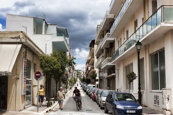 オリンピア ギリシャ 2018 夏の曇り日ルートラキの通りに — ストック写真