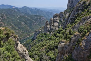 dağlar barcelona civarında. Montserrat