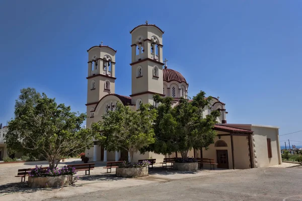 Kirche Georgioupolis Beton Griechenland Sommertag Niemand Der Nähe — Stockfoto