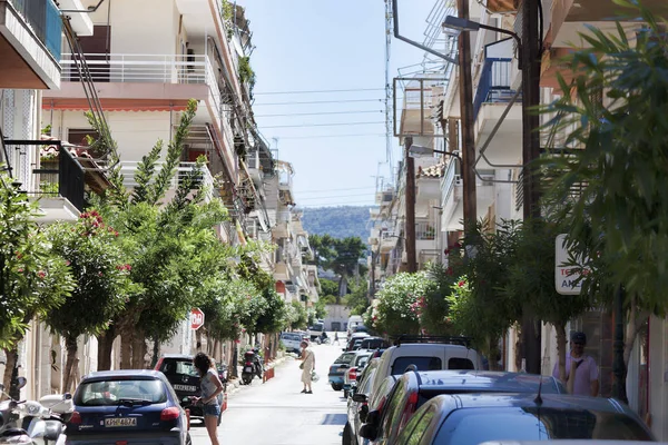 Loutraki Greece Июня 2018 Года Улице Лутраки Летний День — стоковое фото