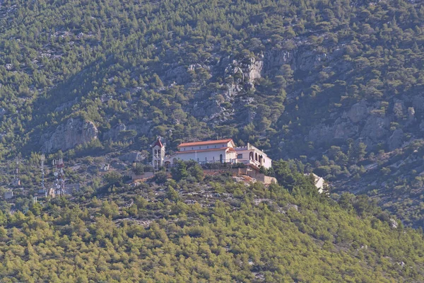 Klasztor Proroka Eliasza Znajduje Się Powyżej Loutraki Grecja — Zdjęcie stockowe