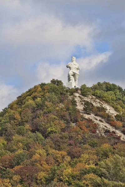 Sviatohirsk 우크라이나 2013 2017 Svyatohirsk에서 기념물 조각가 Kavaleridze 아마도 적화와 — 스톡 사진