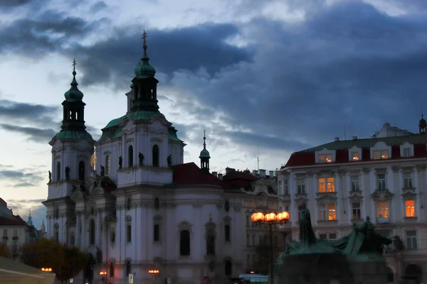 Kyrkan Nicholas Kväll Templet Vid Torget Gamla Stan Prag — Stockfoto