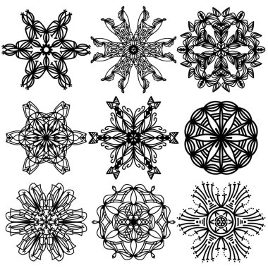 Beyaz arka plan üzerinde siyah süs koleksiyonu