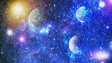 Uzaydaki gezegenler, yıldızlar ve galaksiler uzay keşiflerinin güzelliğini gösteriyor. NASA tarafından döşenmiş elementler