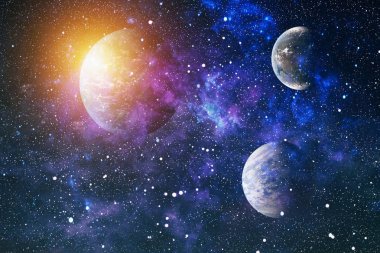 Uzaydaki gezegenler, yıldızlar ve galaksiler uzay keşiflerinin güzelliğini gösteriyor. NASA tarafından döşenmiş elementler