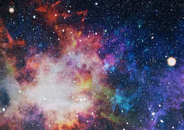 Uzaydaki gezegenler, yıldızlar ve galaksiler uzay keşiflerinin güzelliğini gösteriyor. NASA tarafından döşenmiş elementler