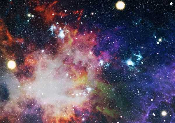 Uzaydaki gezegenler, yıldızlar ve galaksiler uzay keşiflerinin güzelliğini gösteriyor. NASA tarafından döşenmiş elementler