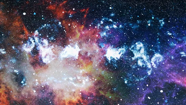 Uzaydaki gezegenler, yıldızlar ve galaksiler uzay keşiflerinin güzelliğini gösteriyor. NASA tarafından döşenmiş elementler