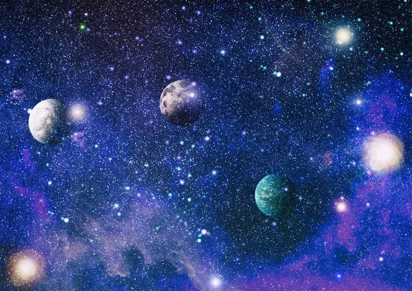 Uzaydaki gezegenler, yıldızlar ve galaksiler uzay keşiflerinin güzelliğini gösteriyor. NASA tarafından döşenmiş elementler