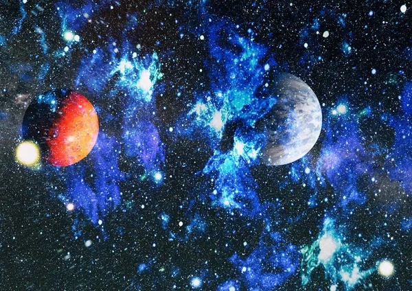 Derin uzay sanatı. Galaksiler, bulutsular ve evrendeki yıldızlar. Bu görüntünün elementleri NASA tarafından desteklenmektedir