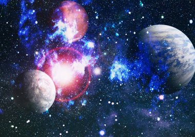 Uzayda ateşli bir patlama. Evrenin soyut çizimi. Bu görüntünün elementleri NASA tarafından desteklenmektedir