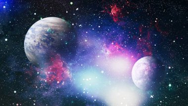 Uzayda ateşli bir patlama. Evrenin soyut çizimi. Bu görüntünün elementleri NASA tarafından desteklenmektedir