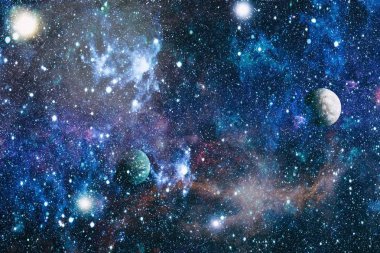 birçok ışık yılı uzakta dünya derin uzayda yıldız alanı. Bu görüntü nasa tarafından döşenmiş unsurları