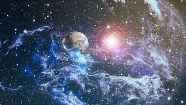 Güzel bulutsu, yıldızlar ve galaksiler. Nasa tarafından döşenmiş bu görüntü unsurları.