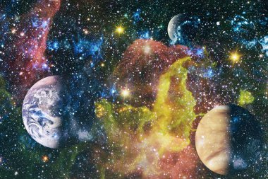 Patlama süpernovası. Parlak Yıldız Nebulası. Uzak galaksi. Soyut görüntü. Bu görüntünün elementleri NASA tarafından desteklenmektedir.