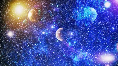 Nebula ve galaksiler uzayda. Bu görüntünün elementleri NASA tarafından desteklenmektedir.