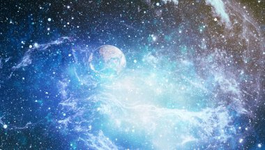 Tofane bergskedja på soliga Dimmig morgon. Visa från falzarego pass. Dolomiterna bergen, Italien, Europa