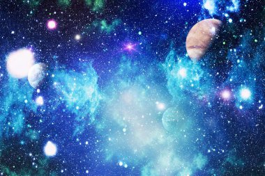 Tofane bergskedja på soliga Dimmig morgon. Visa från falzarego pass. Dolomiterna bergen, Italien, Europa