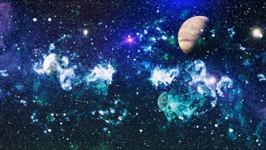 Tofane bergskedja på soliga Dimmig morgon. Visa från falzarego pass. Dolomiterna bergen, Italien, Europa