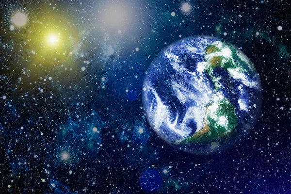 Dünya gezegeni. Doğu hemisphere. NASA tarafından döşenmiş bu görüntü öğelerini.