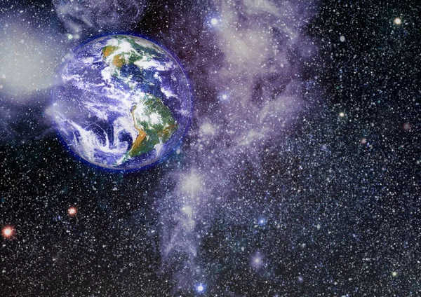 Dünya gezegeni. Doğu hemisphere. NASA tarafından döşenmiş bu görüntü öğelerini.