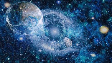 Dünya ve ay siyah bir zemin üzerine uzaydan. NASA tarafından döşenmiş öğeler dahil olmak üzere son derece ayrıntılı görüntü.