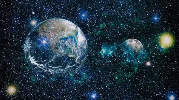 Dünya ve ay siyah bir zemin üzerine uzaydan. NASA tarafından döşenmiş öğeler dahil olmak üzere son derece ayrıntılı görüntü.