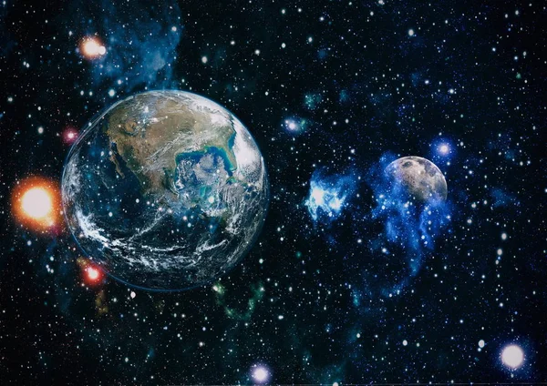 Dünya ve ay siyah bir zemin üzerine uzaydan. NASA tarafından döşenmiş öğeler dahil olmak üzere son derece ayrıntılı görüntü.