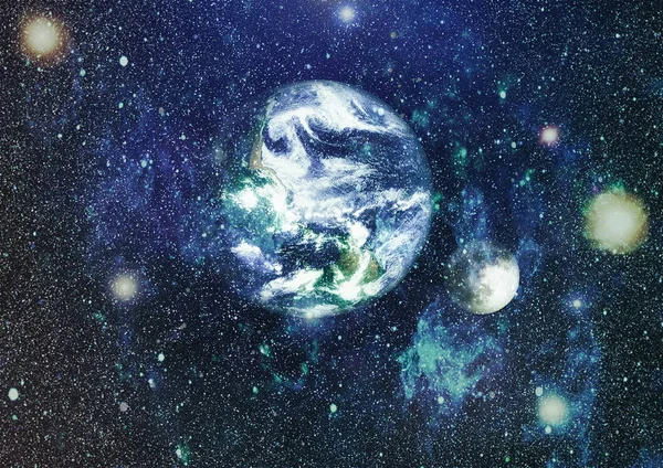 Dünya ve ay uzaydan görüntüleyin. NASA tarafından döşenmiş öğeler dahil olmak üzere son derece ayrıntılı görüntü.