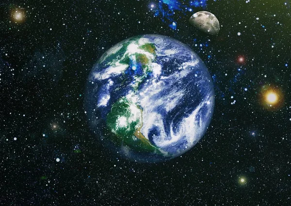 Dünya ve ay uzaydan görüntüleyin. NASA tarafından döşenmiş öğeler dahil olmak üzere son derece ayrıntılı görüntü.