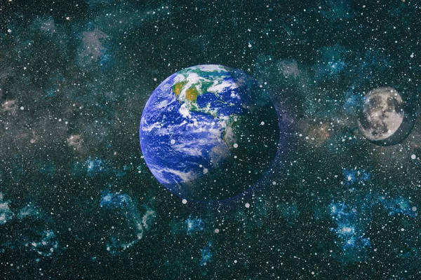 Dünya ve ay uzaydan görüntüleyin. NASA tarafından döşenmiş öğeler dahil olmak üzere son derece ayrıntılı görüntü.