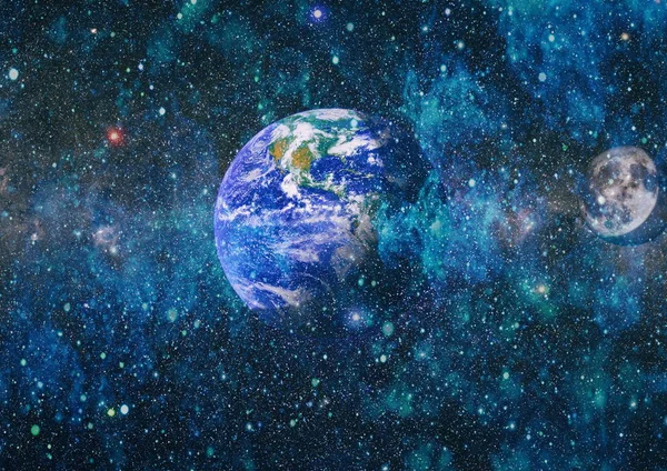 Dünya ve ay uzaydan görüntüleyin. NASA tarafından döşenmiş öğeler dahil olmak üzere son derece ayrıntılı görüntü.