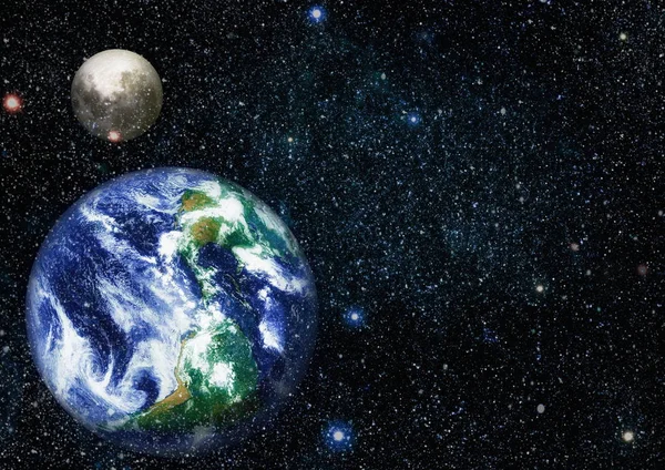 Dünya ve ay uzaydan görüntüleyin. NASA tarafından döşenmiş öğeler dahil olmak üzere son derece ayrıntılı görüntü.