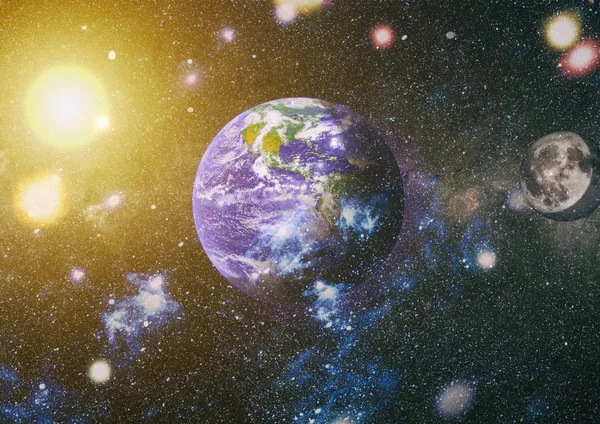 Dünya ve ay tutulması, Nasa tarafından döşenmiş öğeler dahil olmak üzere son derece ayrıntılı görüntü.