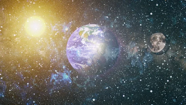 Dünya ve ay tutulması, Nasa tarafından döşenmiş öğeler dahil olmak üzere son derece ayrıntılı görüntü.