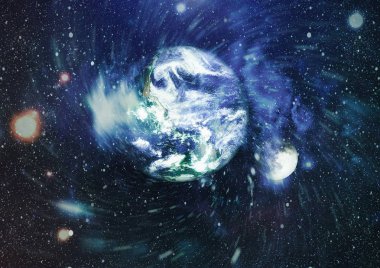 Dünya ve ay tutulması, Nasa tarafından döşenmiş öğeler dahil olmak üzere son derece ayrıntılı görüntü.