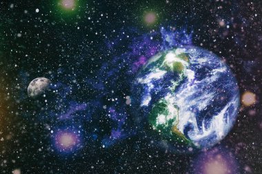 Dünya ve ay tutulması, Nasa tarafından döşenmiş öğeler dahil olmak üzere son derece ayrıntılı görüntü.