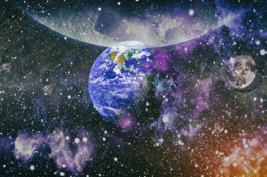 Dünya ve ay tutulması, Nasa tarafından döşenmiş öğeler dahil olmak üzere son derece ayrıntılı görüntü.