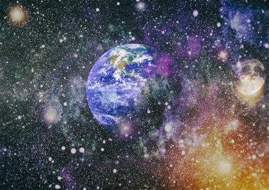 Dünya ve ay tutulması, Nasa tarafından döşenmiş öğeler dahil olmak üzere son derece ayrıntılı görüntü.