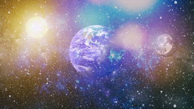 Dünya ve ay tutulması, Nasa tarafından döşenmiş öğeler dahil olmak üzere son derece ayrıntılı görüntü.