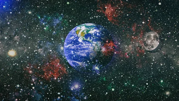 Dünya ve ay tutulması, Nasa tarafından döşenmiş öğeler dahil olmak üzere son derece ayrıntılı görüntü.