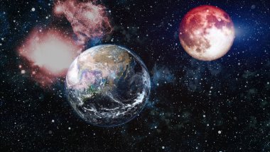 Siyah bir zemin üzerine uzaydan moon. NASA tarafından döşenmiş öğeler dahil olmak üzere son derece ayrıntılı görüntü.